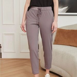 RW&CO. Women’s Light Purple 4-Way Stretch Straight Leg Jogger Pant - Siz…